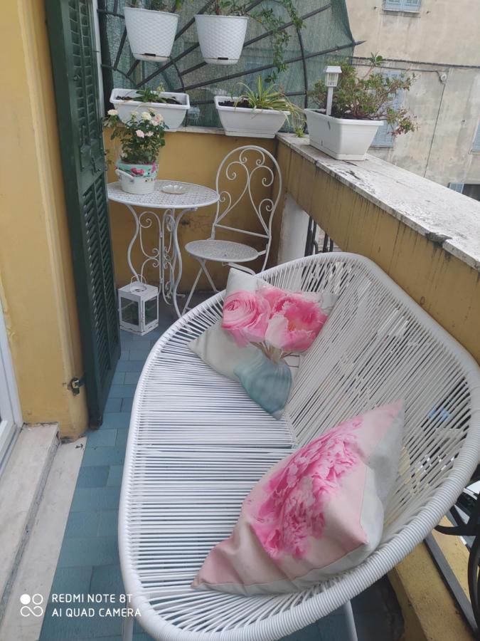 Le Camere Dei Fiori Санремо Экстерьер фото